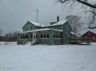 1835 Lynch Rd, Benton Harbor, MI 49022