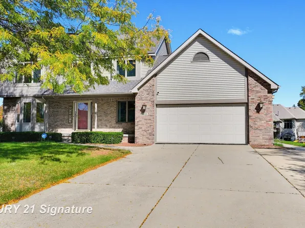 6468 Marble Ln, Flushing, MI 48433