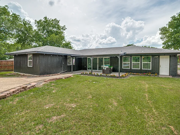 3317 Ovilla Rd — Photo 21