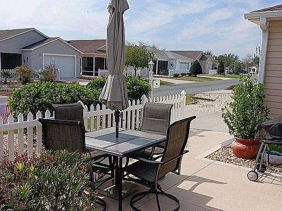 5th image of 1791 Hallandale Ln