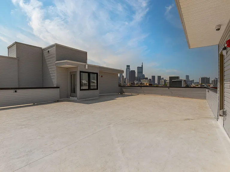 1519 Ridge Ave #503 — Photo 38