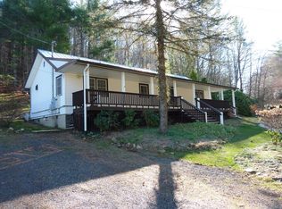 333 Burnett Rd SW, Meadows Of Dan, VA 24120