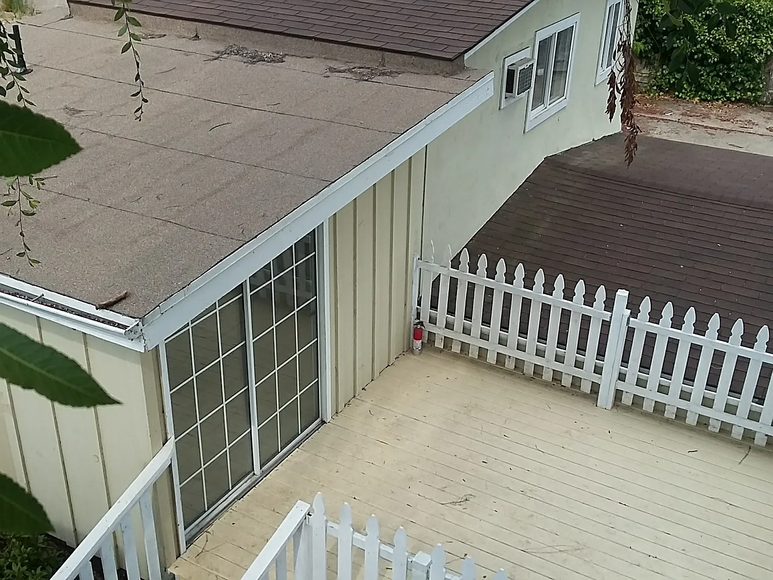2210 S Escondido Blvd — Photo 4