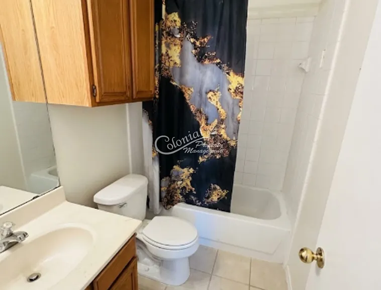 1111 Horizon Dr #C — Photo 7