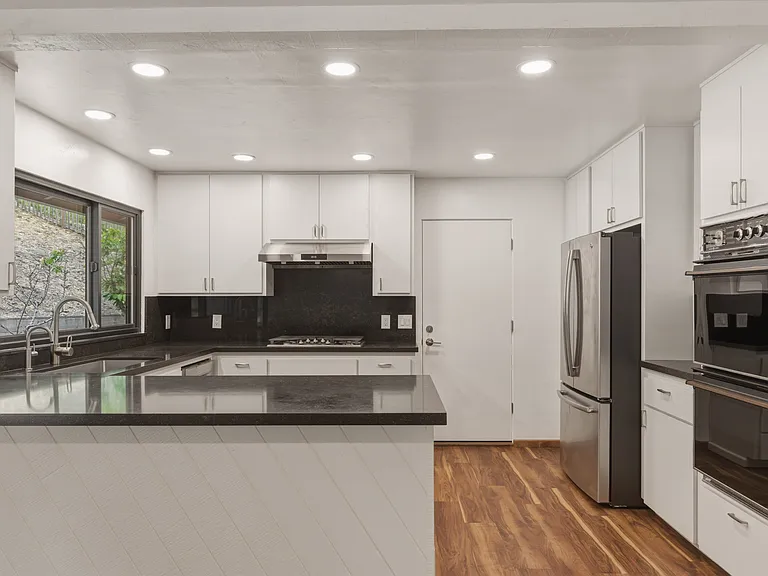 4125 Canada Ct — Photo 8