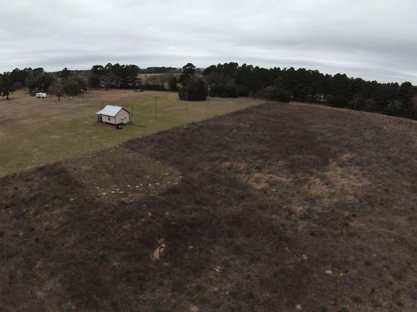 712 County Road 2305, Grapeland, TX 75844