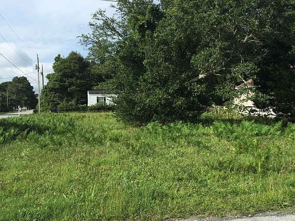 4th image of 701 Alabama Ave