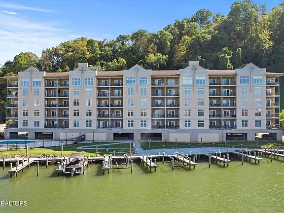 2nd image of 3001 River Towne Way APT 402