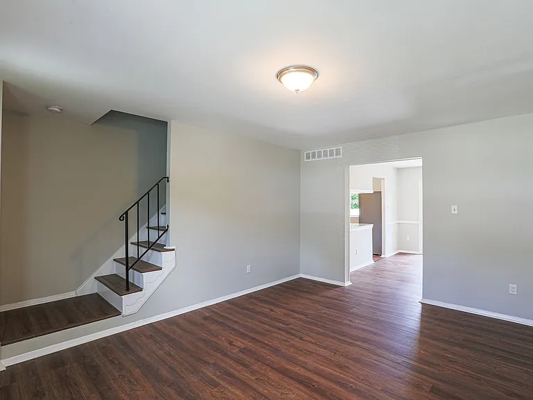 11 Pawleys Ct — Photo 8