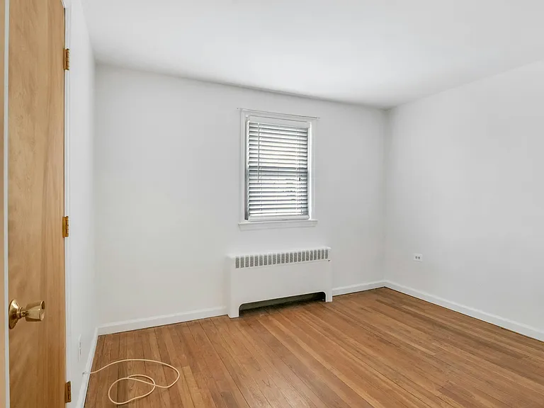 105 Woodside Ave #2 — Photo 17