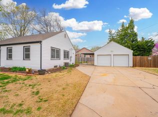 981 N Reca Ave, Wichita, KS 67212