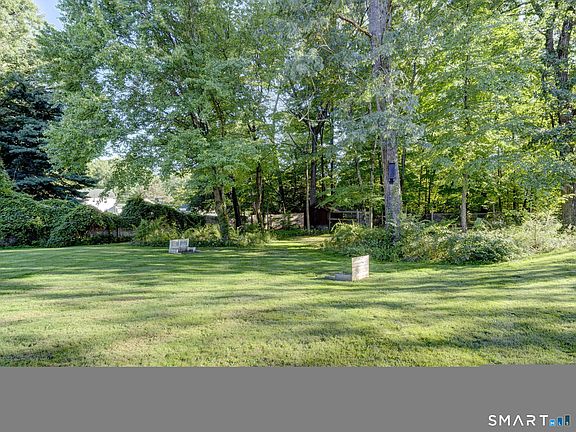 5th image of 67 Mayflower Road