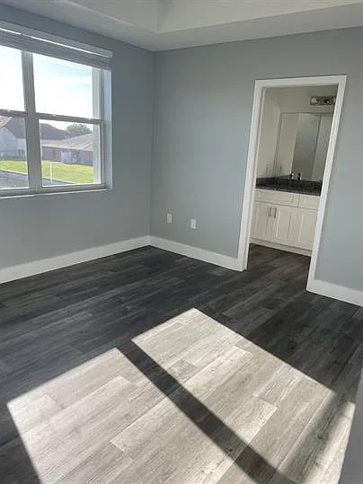 319 Nicholas Parkway West 202 - 202 — Photo 4