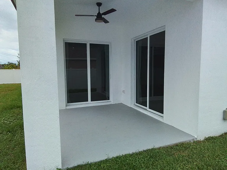 1258 SW Santiago Ave — Photo 24