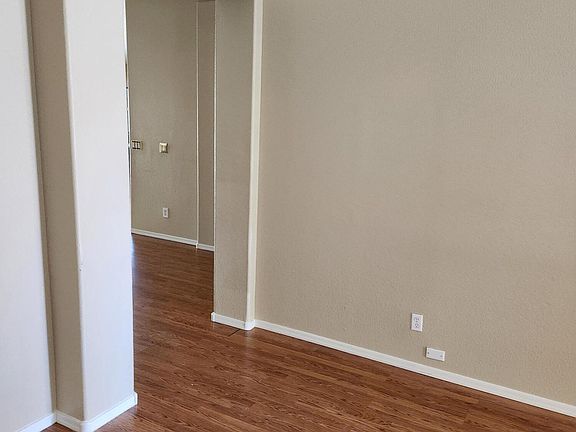 5th image of 1306 W VILLA MARIA Drive