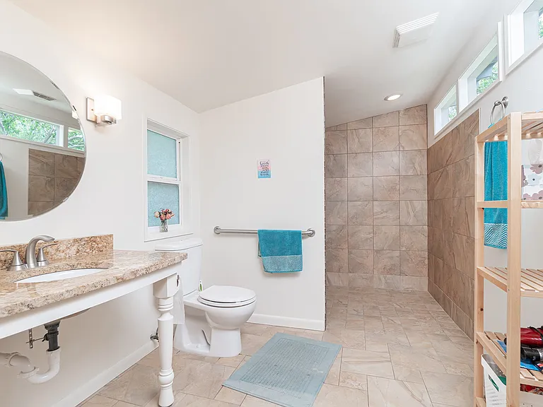 3811 Ridgeline Dr — Photo 6