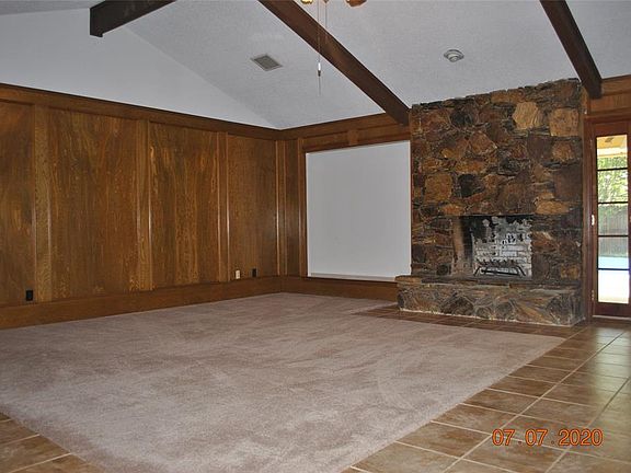 4th image of 1345 Thunderbrook Dr