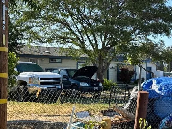 1420 Isaacs Pl, Hemet, CA 92543