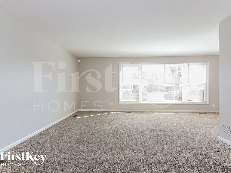 4302 Applewood Ln — Photo 3