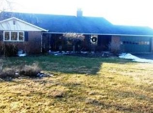 2455 W Possum Rd, Springfield, OH 45506