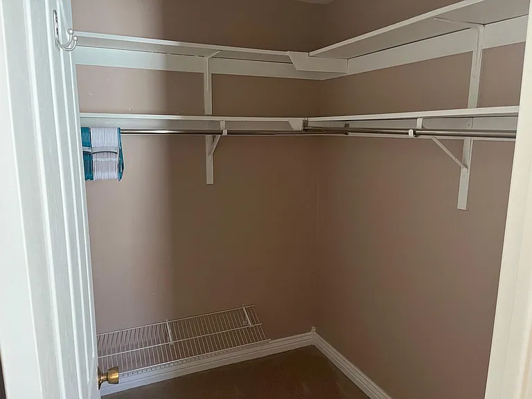 4463 Taylor Ave — Photo 28