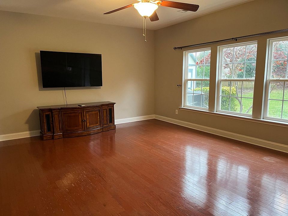 1st image of 10515 Hawick Ct
