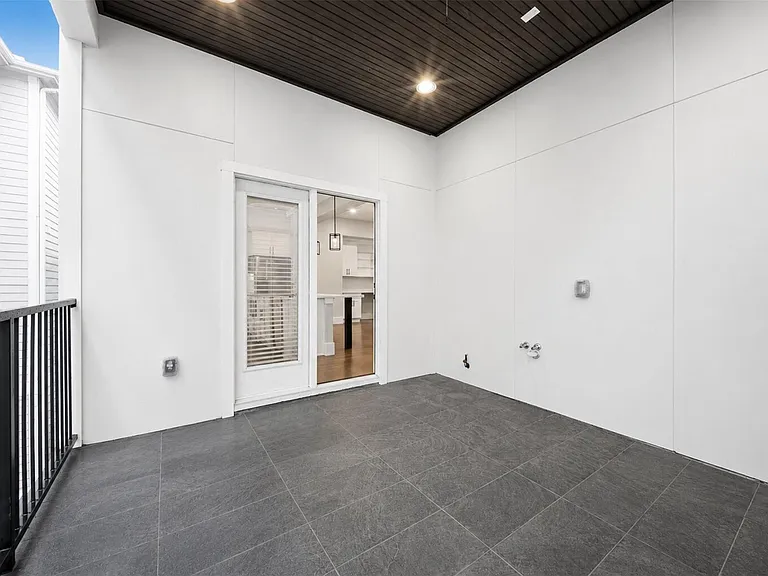 1421 23rd St #B — Photo 17