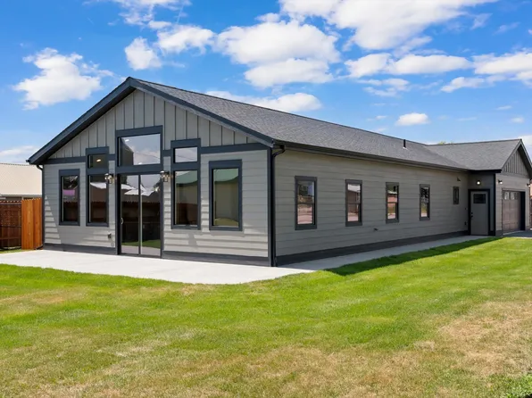 38617 3rd St E, Charlo, MT 59824