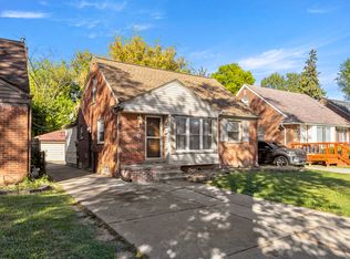 136 Auburn St, Inkster, MI 48141