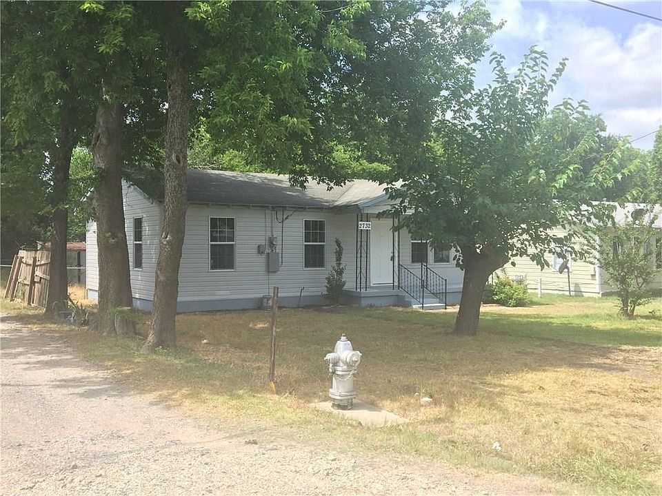 1st image of 2732 Gant Dr