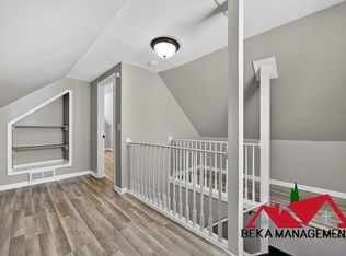 4924 Howe Rd, Wayne, MI 48184