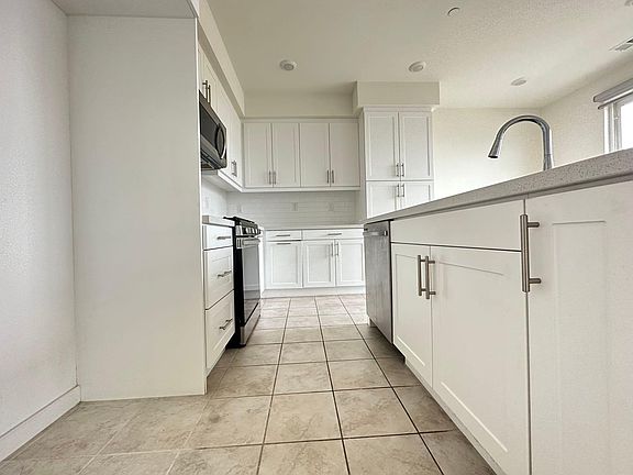 4th image of 3621 Allston Paseo