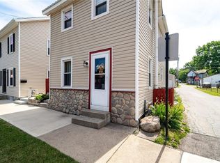 320 N 1st St, Miamisburg, OH 45342