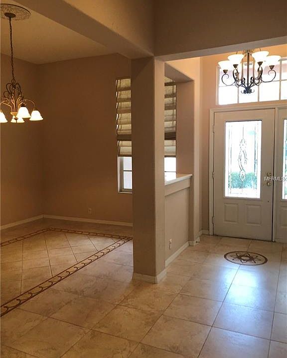 2nd image of 2204 Elizabeth Way