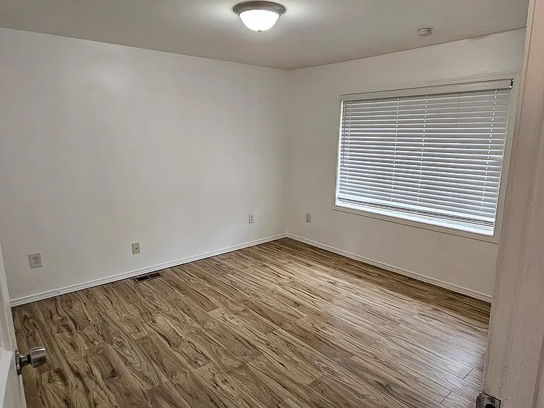 8615 John Dower Rd SW — Photo 11
