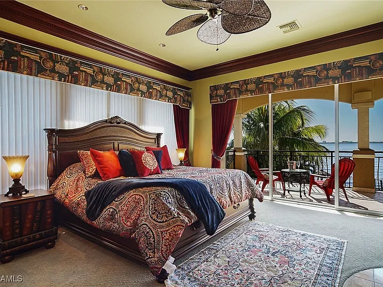 232 Bayshore Dr — Photo 15