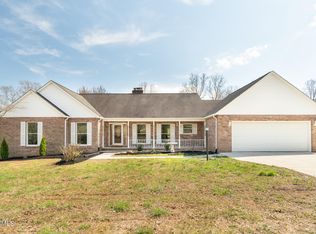 326 Middlesboro Rd, La Follette, TN 37766
