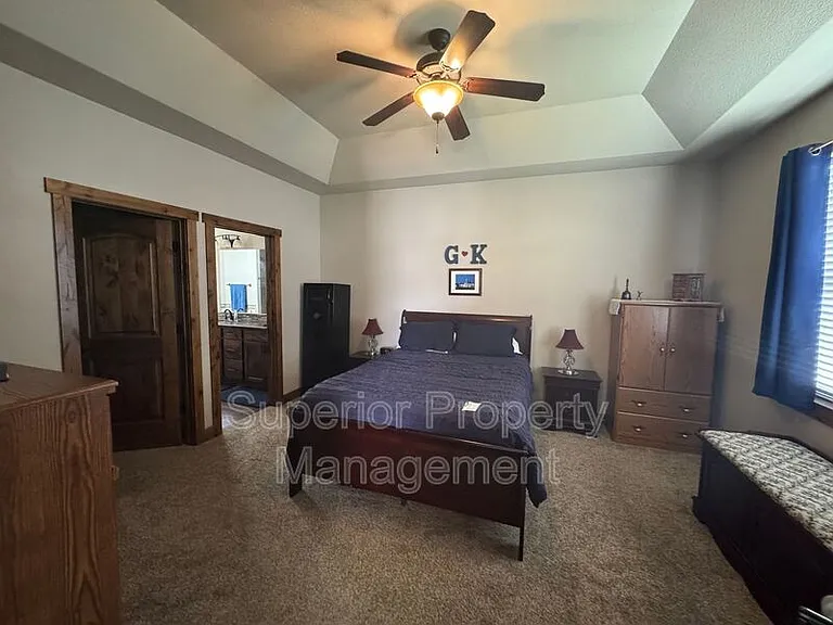 6515 Laramie St — Photo 9