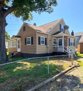 212 E Atlantic Ave, Villas, NJ, 08251