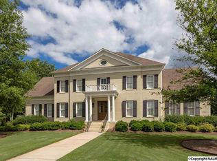 2913 Mill Run Rd, Hampton Cove, AL 35763