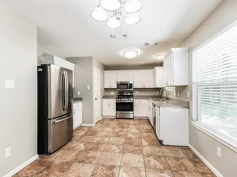 7014 Hayden Dr — Photo 6