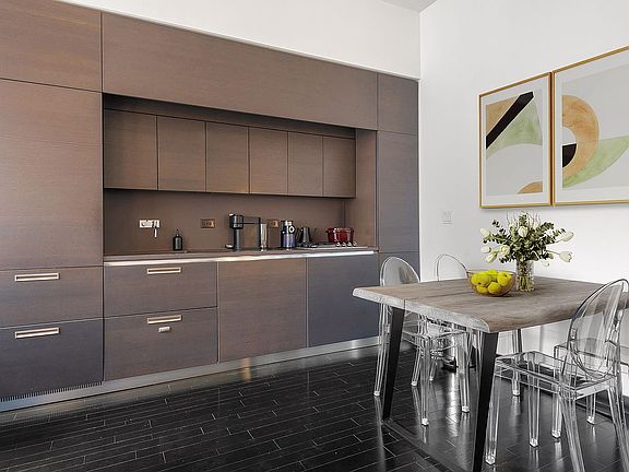 5th image of 20 Pine St APT 1019