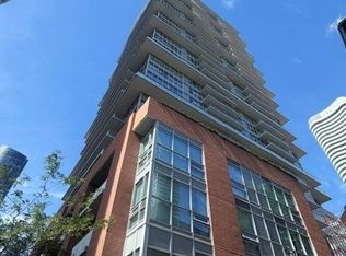 365 Church St #PENTHOUSE 11, Toronto, ON M5B0B5