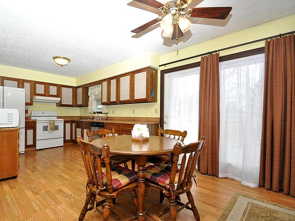 5th image of 602 Nolder Dr