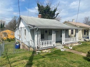 2056 Dellabrook Rd, Winston Salem, NC 27105