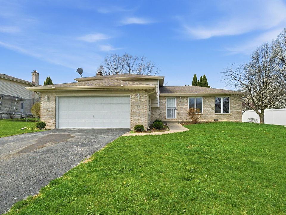 1st image of 10 Joyce Ct