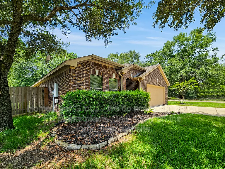 922 Fife Dr — Photo 17
