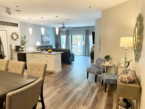 19 Lemoyne Ave APT 85, Hilton Head Island, SC 29928