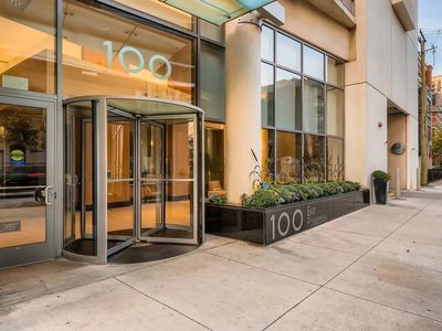 100 E 14th St APT 1409, Chicago, IL, 60605