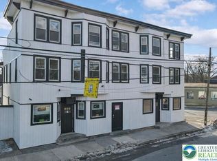 147 N 9th St APT 1, Stroudsburg, PA 18360